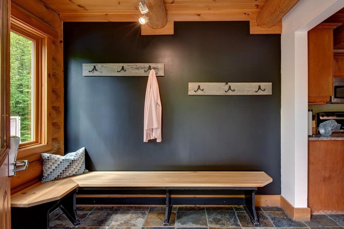 Chic Familiale, Relaxant Avec Spa En Montagnes Labelle Exterior foto