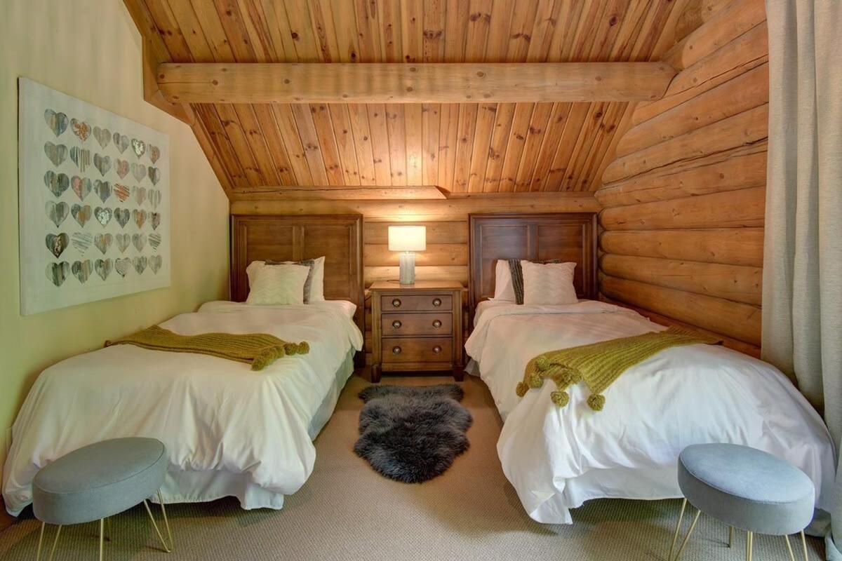 Chic Familiale, Relaxant Avec Spa En Montagnes Labelle Exterior foto