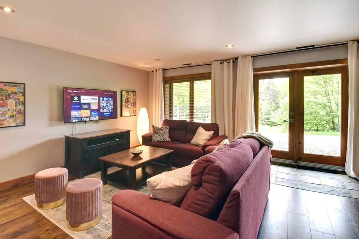 Chic Familiale, Relaxant Avec Spa En Montagnes Labelle Exterior foto