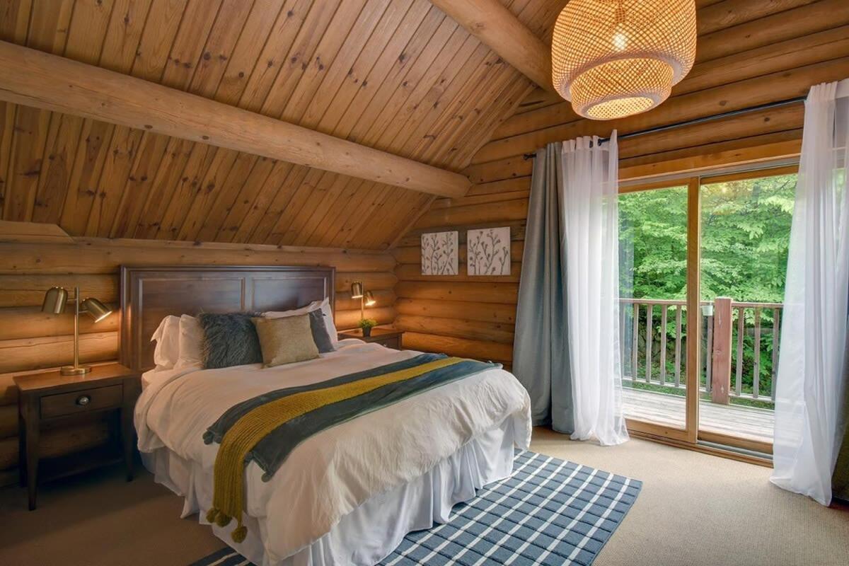 Chic Familiale, Relaxant Avec Spa En Montagnes Labelle Exterior foto